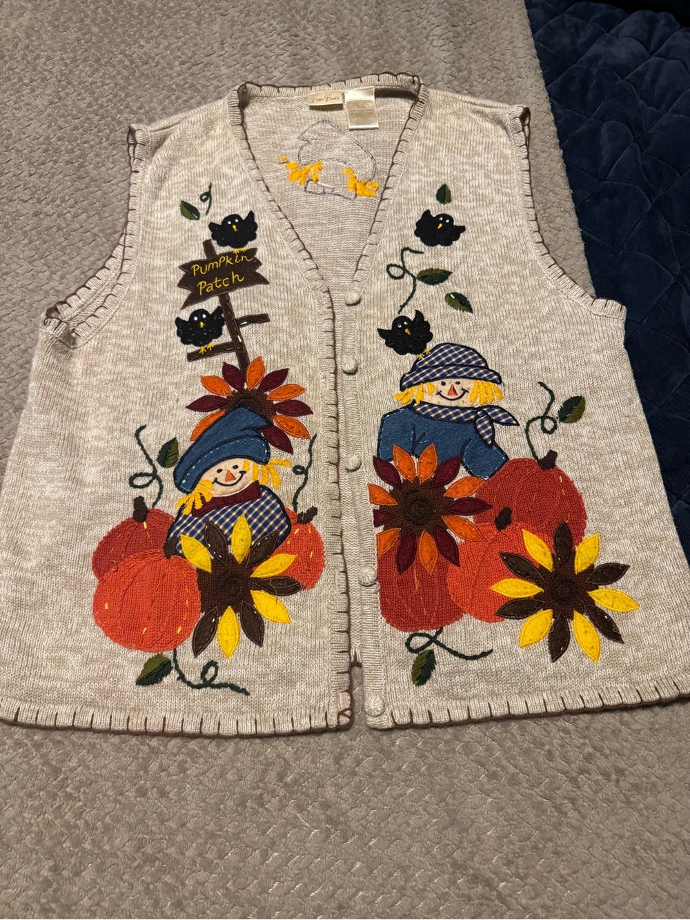 Bobbie Brooks XL Knit Sweater Vest V-Neck Button Front Scarecrow Pumpkin